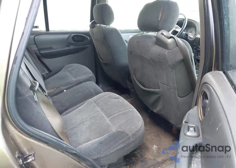 2002 Chevrolet Trailblazer Lt z USA, uszkodzony, nr VIN 1GNDS13SX22353438